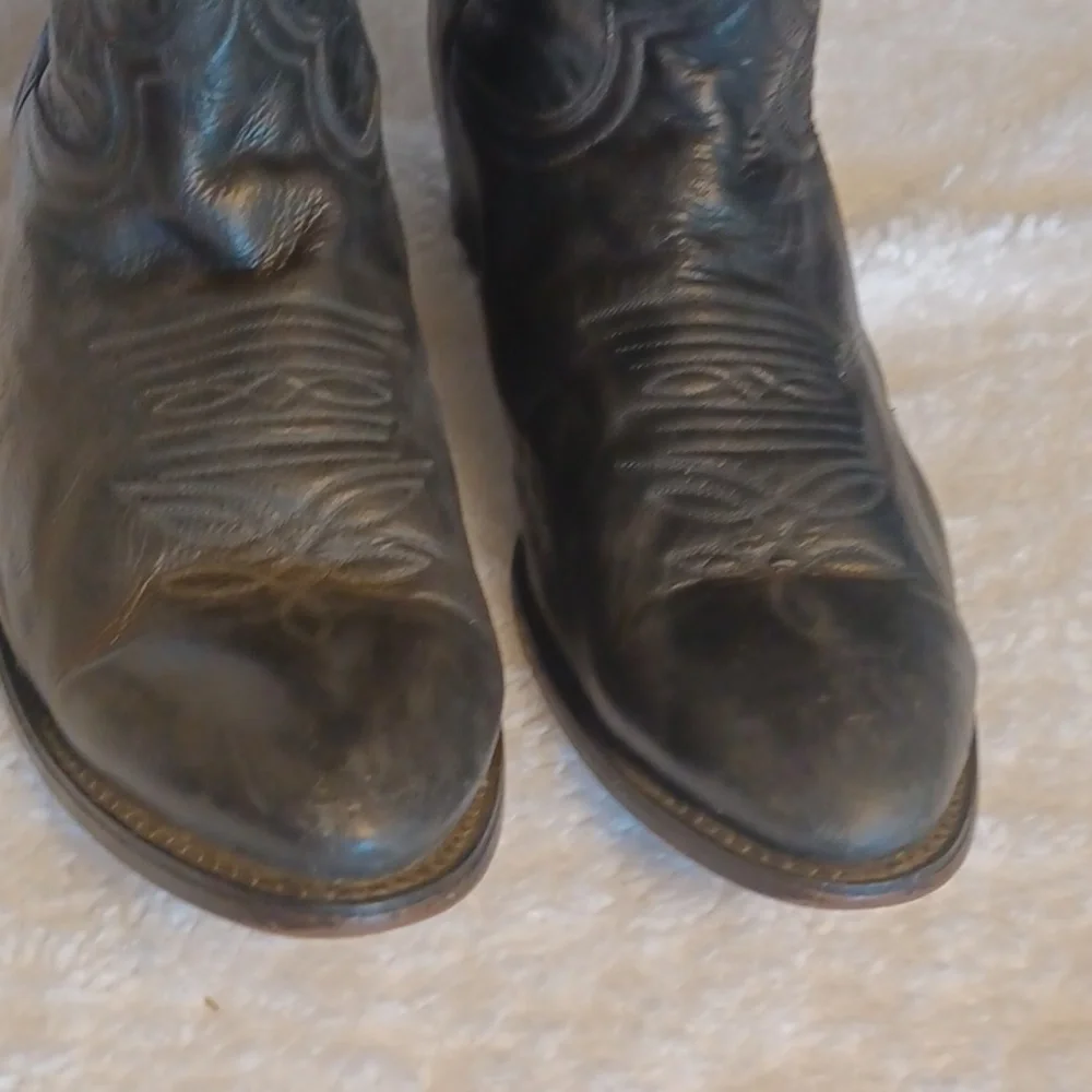 Justin diamond cowboy boots size 10.5 D black leather